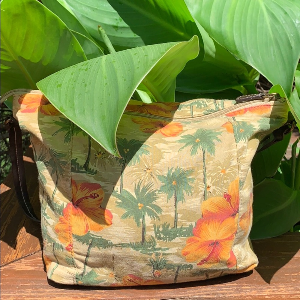 Relic Tropical Bag
